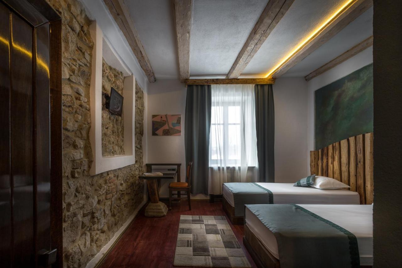 Castle Hotel Daniel Baraolt Экстерьер фото