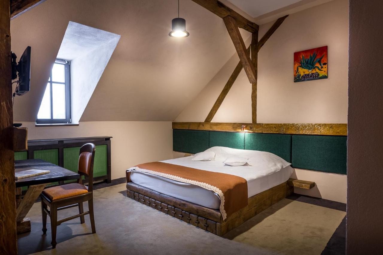 Castle Hotel Daniel Baraolt Экстерьер фото